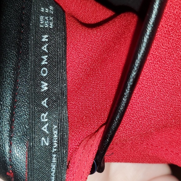 Zara Blouse ❤️ - Picture 7 of 7